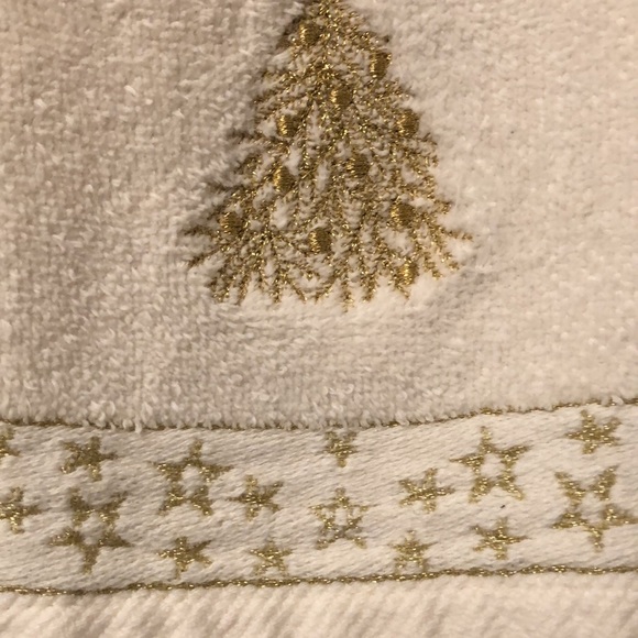 Vintage Embroidered Bath Towel Set - Picture 6 of 8